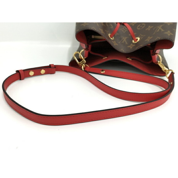 Louis Vuitton NeoNoe Monogram Coquelicot Shoulder Bag - Picture 4 of 9